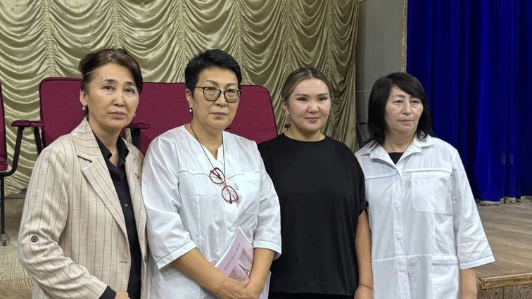 Лекция о профилактике ВИЧ и гепатита прошла в Бишкекском техническом колледже